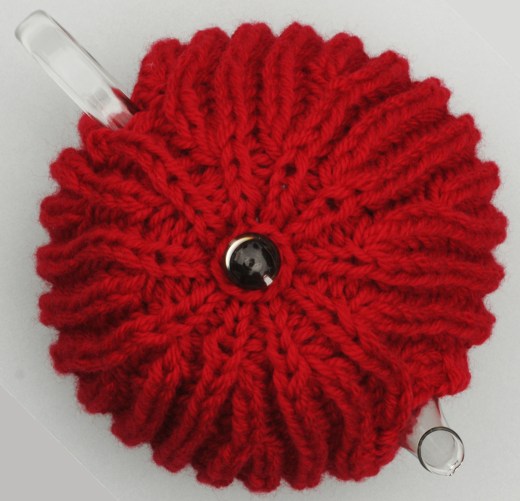 A plan view of the Tea Cosy, a free knit pattern
